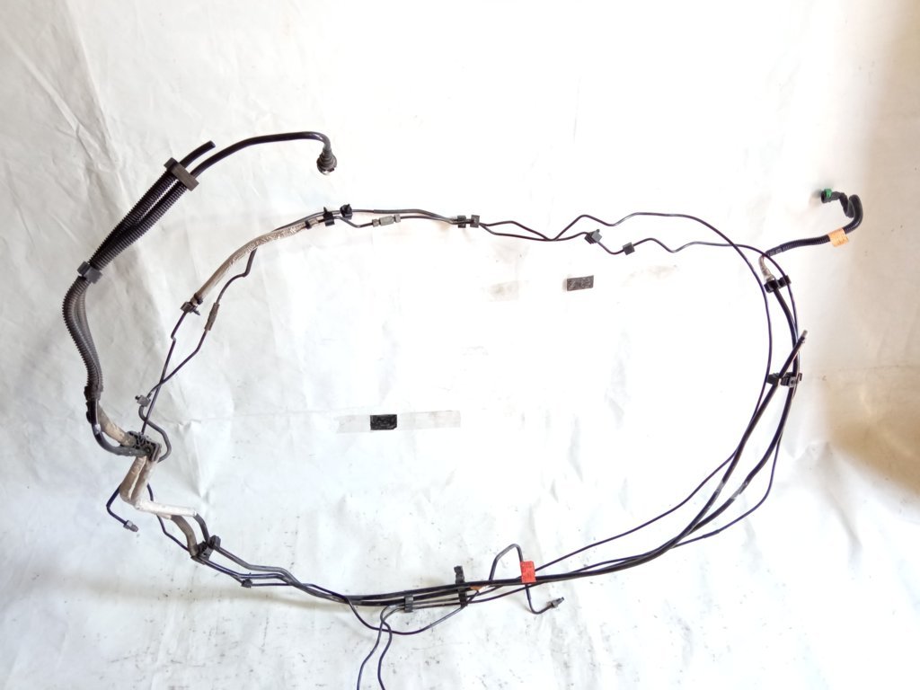 Fusion Топливная магистраль Ford Fusion 2013-2016 DG9Z9D667D Ford Fusion 3