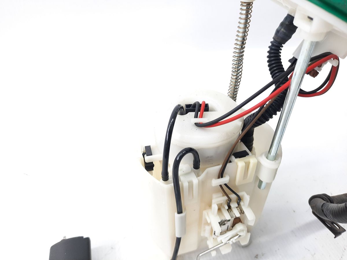 Cadenza Бензонасос Kia CADENZA 2014-2016 311103R800 Kia CADENZA 4