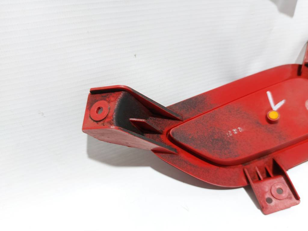 Veloster Катафот бампера задний левый Hyundai Veloster 2012-2017 924052V100 Hyundai Veloster 3