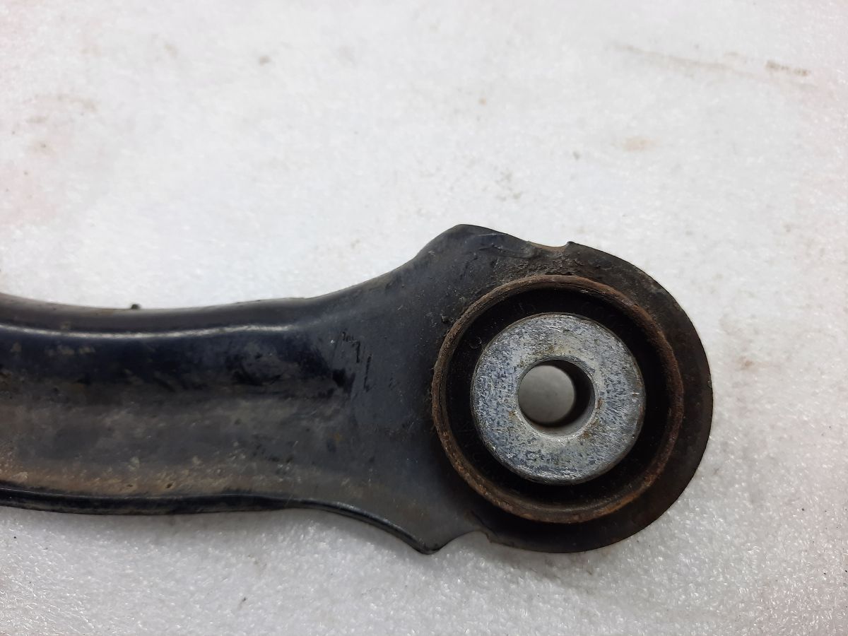 Charger Важіль передній лівий/правий поперечний верхній Dodge Charger 2006-2021 68045330AC Dodge Charger 3 Charger Важіль передній лівий/правий поперечний верхній Dodge Charger 2006-2021 68045330AC Dodge Charger 3