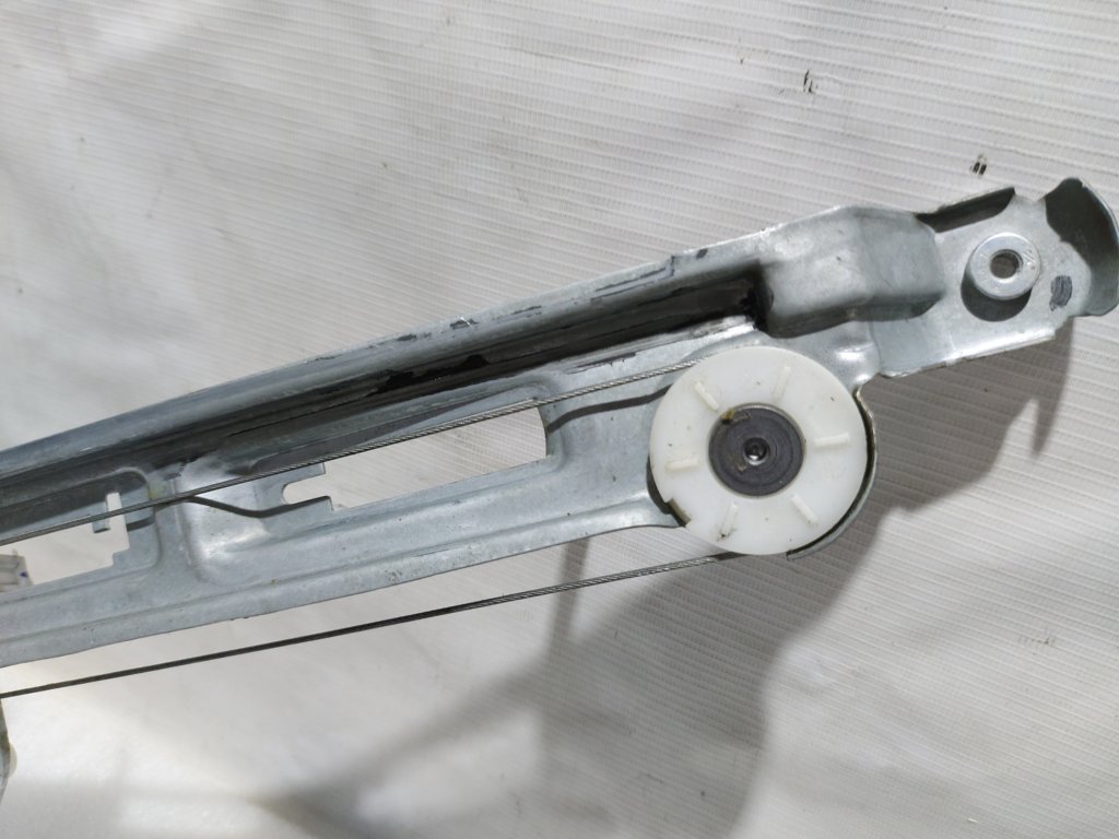 Compass Стеклоподъемник двери задней левой Jeep Compass 2007-2017 68002889AA Jeep Compass 7