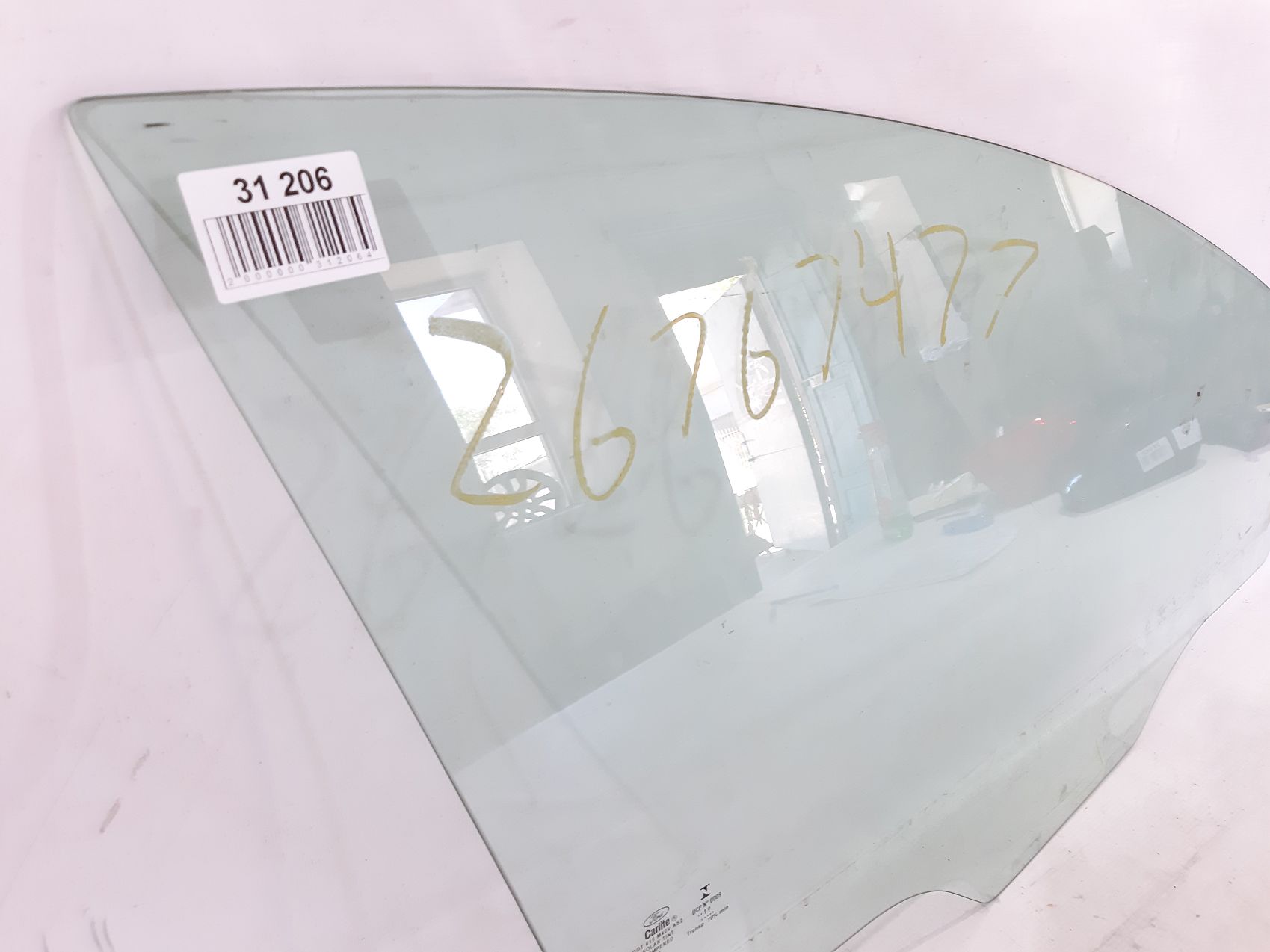 Fiesta Скло дверей передньої правої Ford Fiesta 2011-2019 BE8Z5421410A Ford Fiesta 8