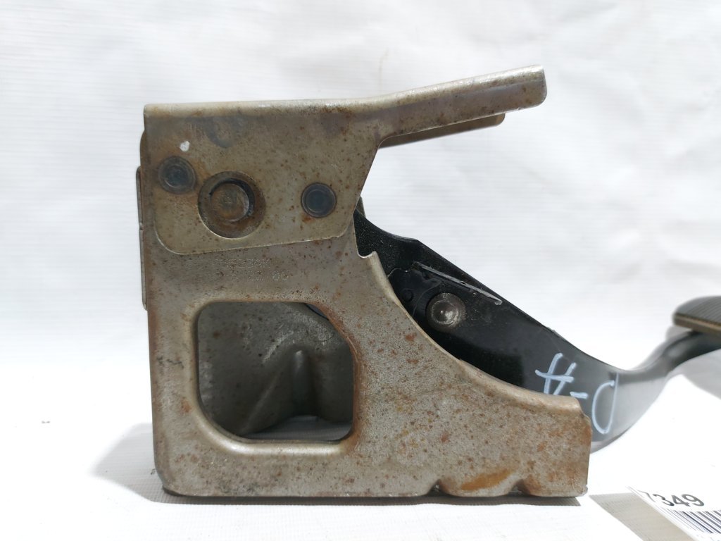 Avenger Педаль гальма Dodge Avenger 2010-2014 5105523AK Dodge Avenger 4