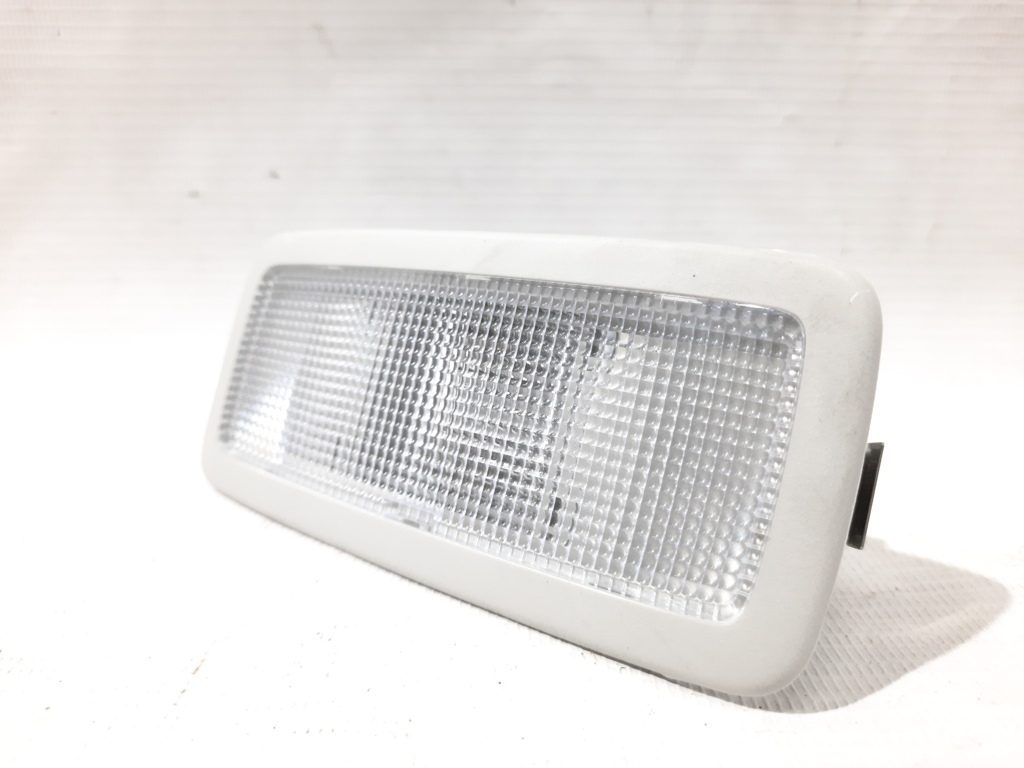 3 Плафон освещения салона задний Mazda 3 2014-2019 BHN951310A75 Mazda 3 7