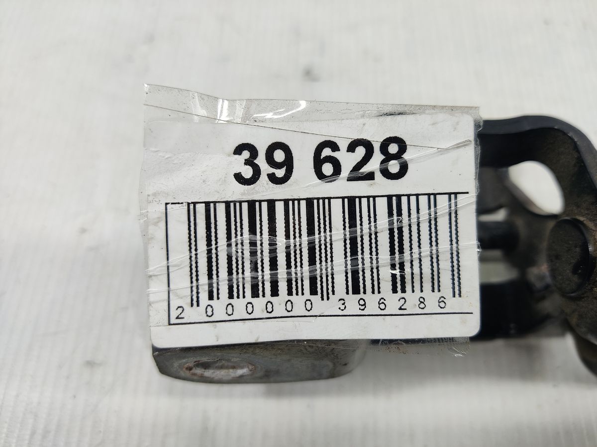 Compass Петля двери передней/задней правой нижняя Jeep Compass 2007-2017 5115712AK Jeep Compass 13