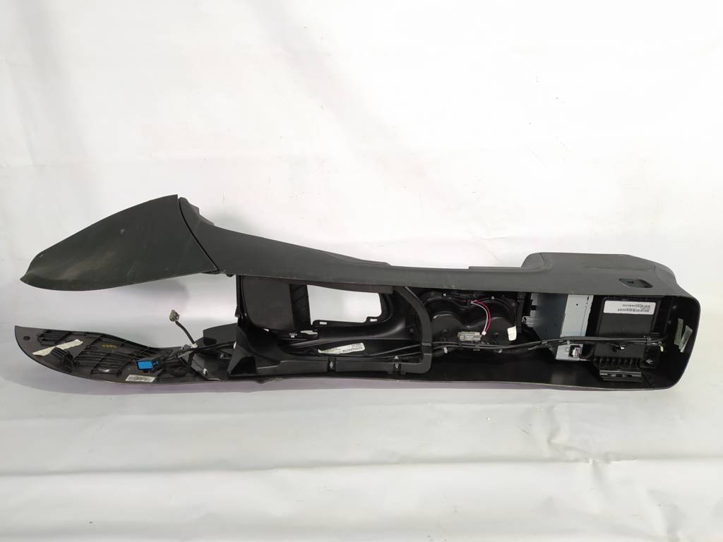 Dart Консоль центральна Dodge Dart 2014-2016 1YZ07DX9AC Dodge Dart 47