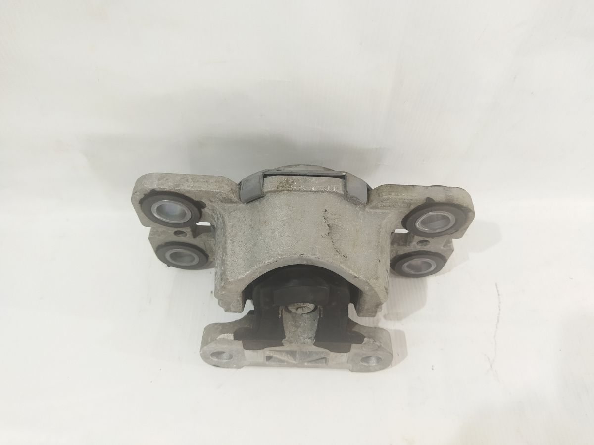 S60 Подушка двигателя передняя левая Volvo S60 2011-2018 31316875 Volvo S60 4