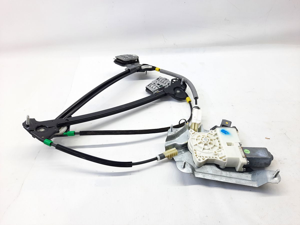 Mustang Стеклоподъёмник двери передней правой Ford Mustang 2010-2014 AR3Z6323208A Ford Mustang 9