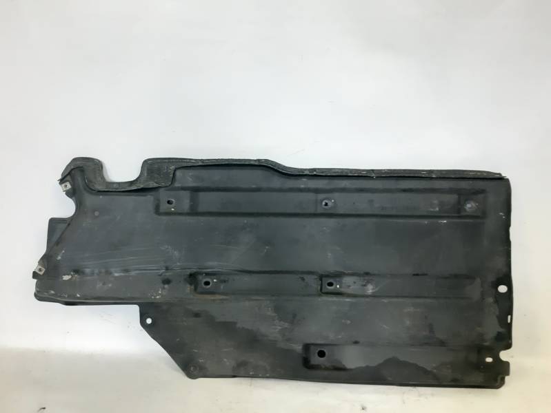 Dart Захист днища передній правий Dodge Dart 2013-2019 68082726AD Dodge Dart 7