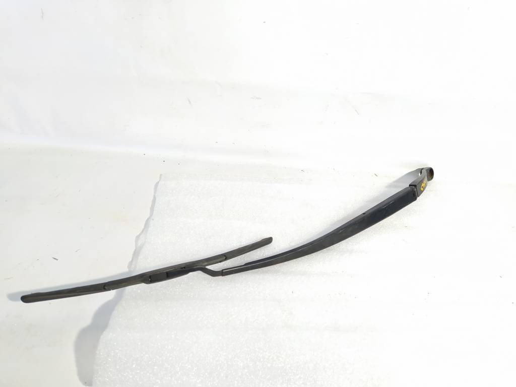 Dart Рычаг стеклоочистителя правый Dodge Dart 2013-2019 68156264AA Dodge Dart 24