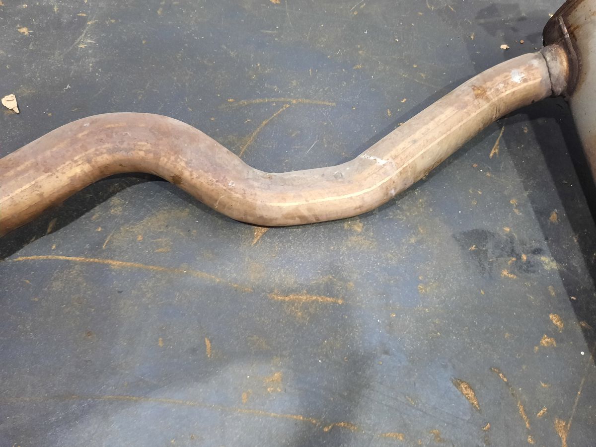 328i xdrive Вихлопна труба задня частина BMW 328i xDrive 2013-2016 18307627142 BMW 328i xDrive 5