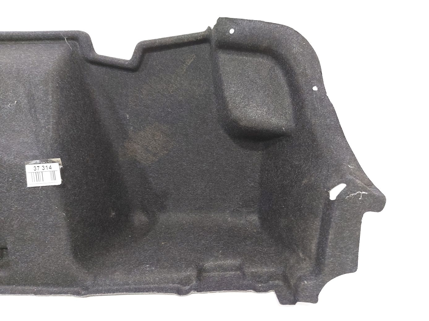 Malibu Обшивка багажного відділення права Chevrolet Malibu 2016-2021 84116467 Chevrolet Malibu 3