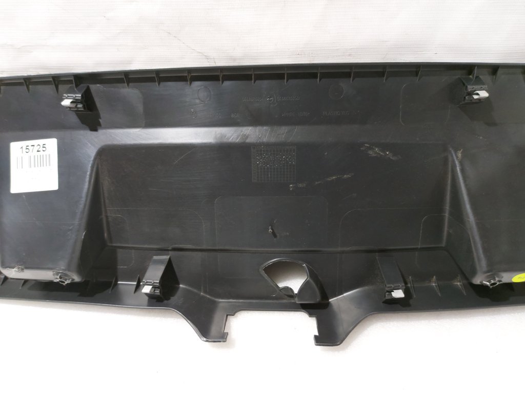 Jetta Обшивка кришки багажника Volkswagen Jetta 2011-2018 5C68676059B9 Volkswagen Jetta 12