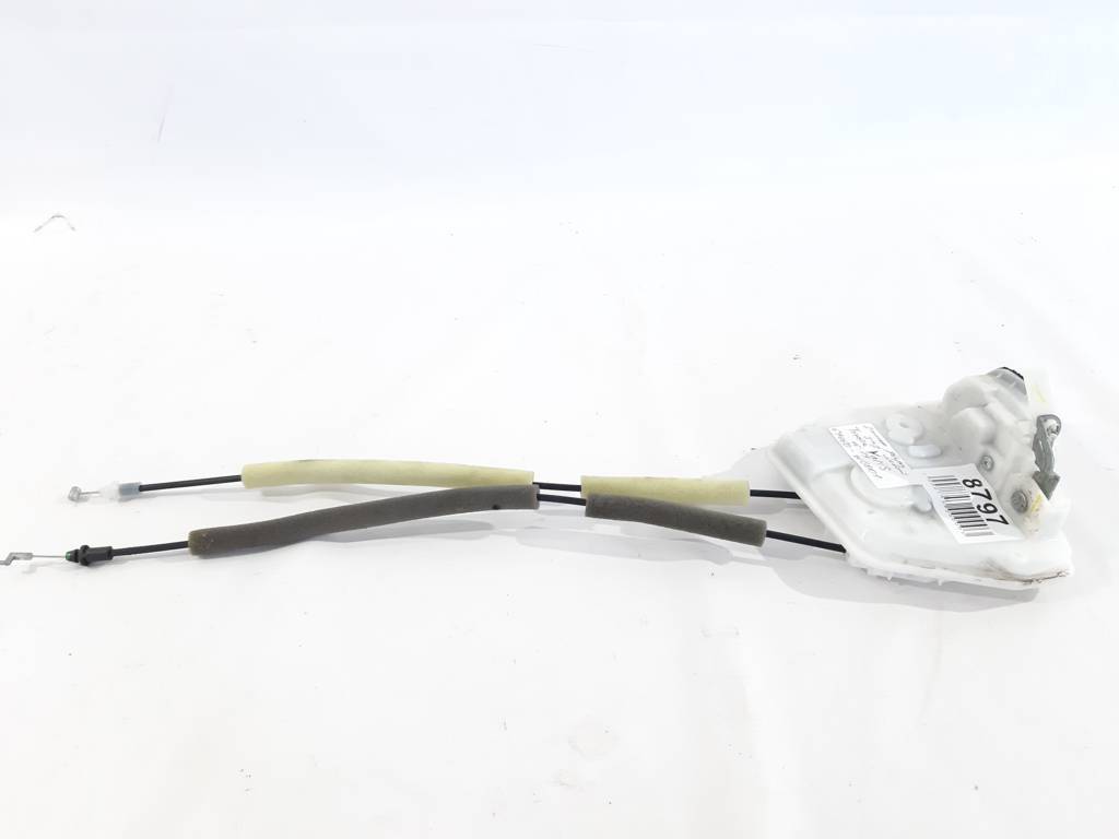 Yaris. Замок двері задньої лівої Toyota Yaris 2016-2019 69060WB001 Toyota Yaris