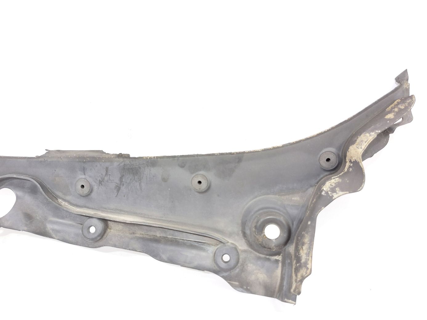 5 series Водосток под лобовое стекло BMW 5 series 2011-2016 51717203124 BMW 5 series 2