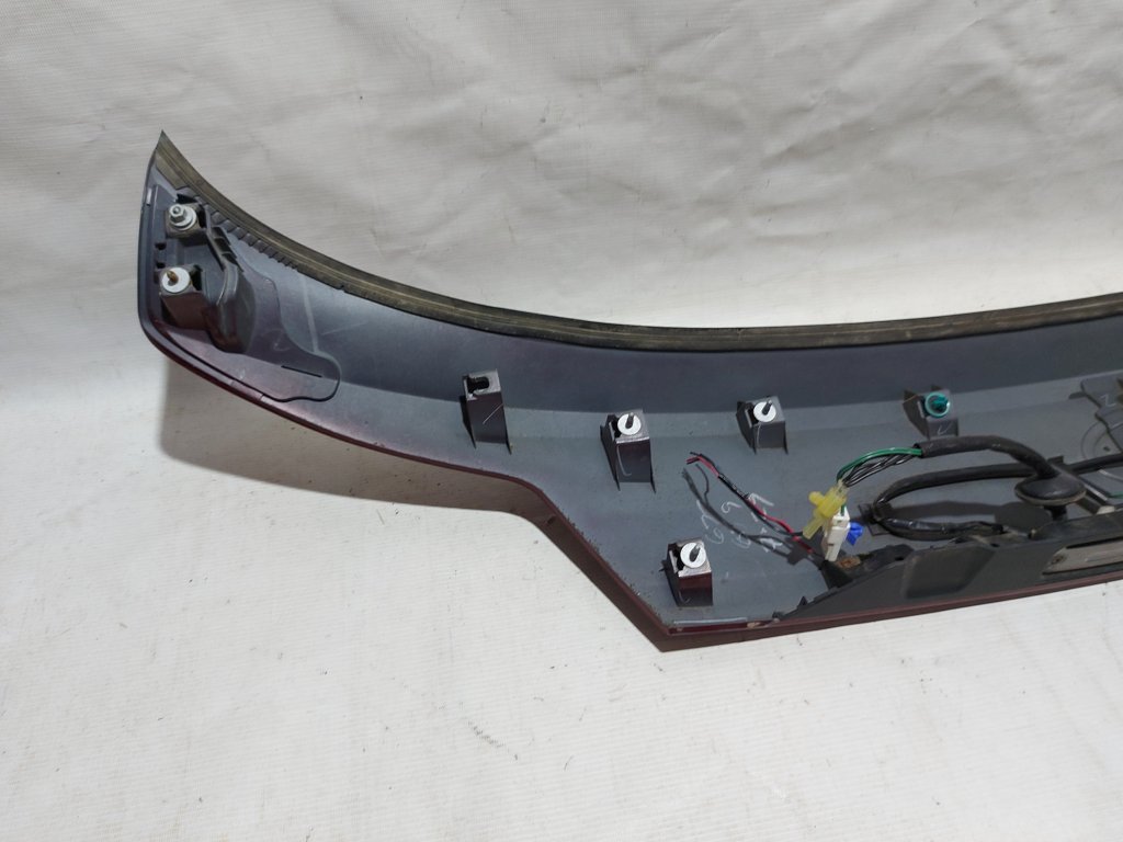 Outback Накладка підсвічування номера кришки багажника Subaru Outback 2012-2014 91119AJ47ANN Subaru Outback 6