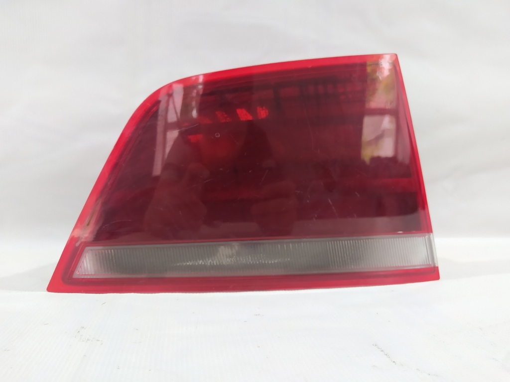 Товари з дефектами. Ліхтар кришки багажника лівий (скіл) BMW X3 2011-2017 63217217309 BMW X3