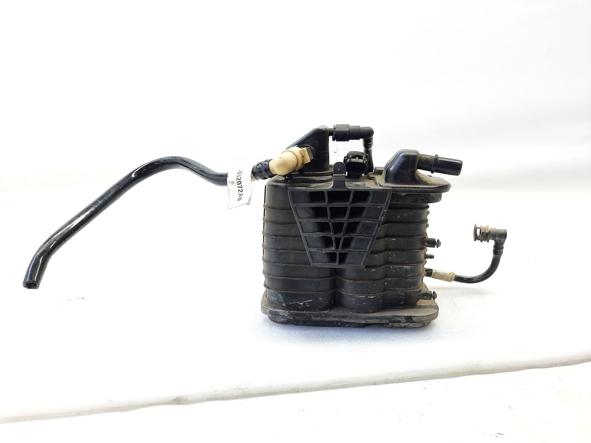 Malibu Вугільний фільтр рециркуляції парів бензину Chevrolet Malibu `18 Chevrolet Malibu 5