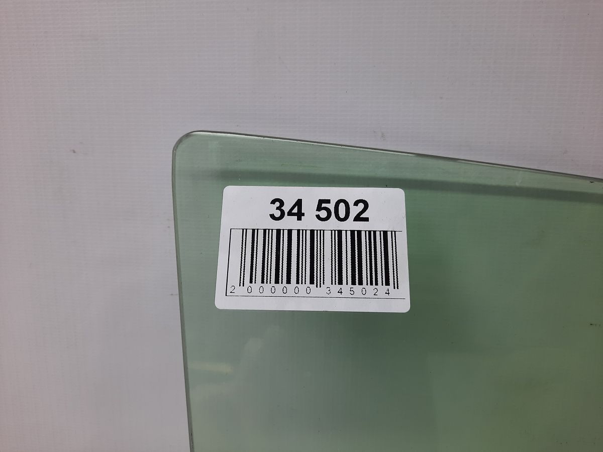 5 Скло дверей передньої правої Mazda 5 2006-2015 C23658511C Mazda 5 2
