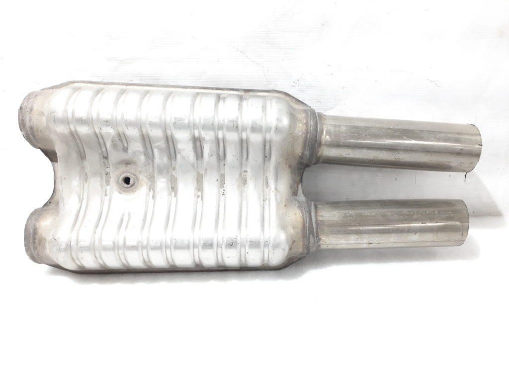 7 series. Вихлопна труба середня частина BMW 7 2012 18307578187 BMW 7