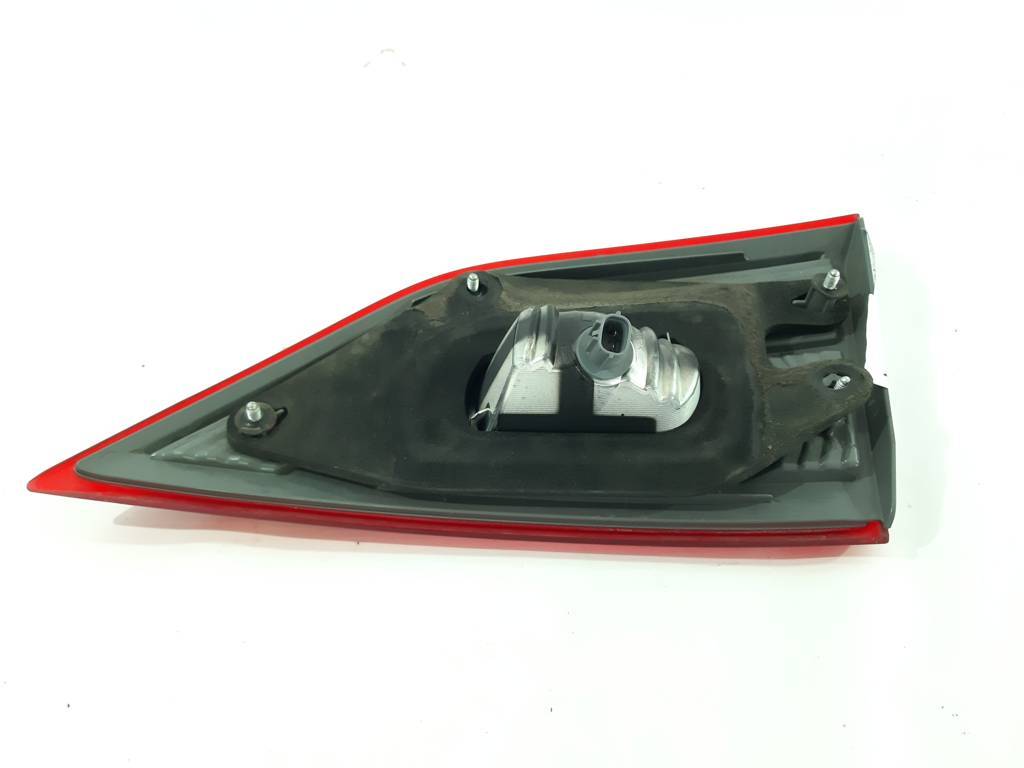 Quest Фонарь крышки багажника левый Nissan Quest 2012-2017 265553WS5A Nissan Quest 3