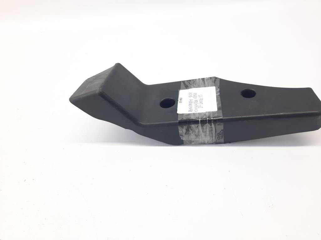 Dart Накладка для відпочинку ноги Dodge Dart 2015 68171939AA Dodge Dart 6