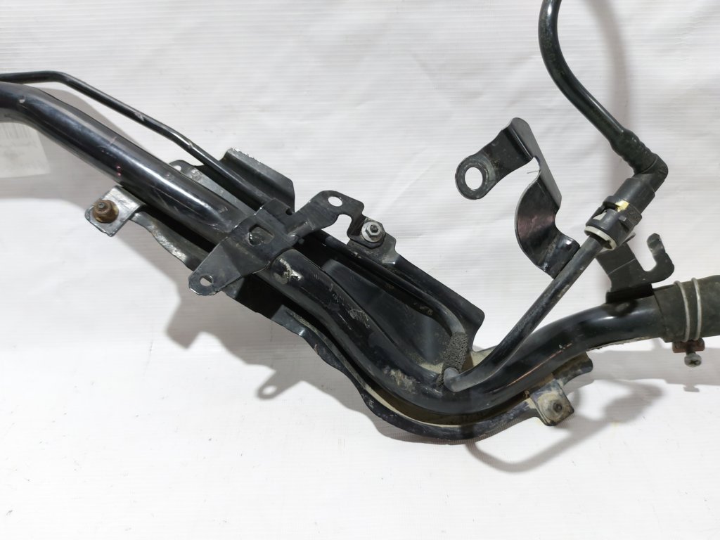 6 Заливная горловина Mazda 6 2013-2017 GJR942210H Mazda 6 13