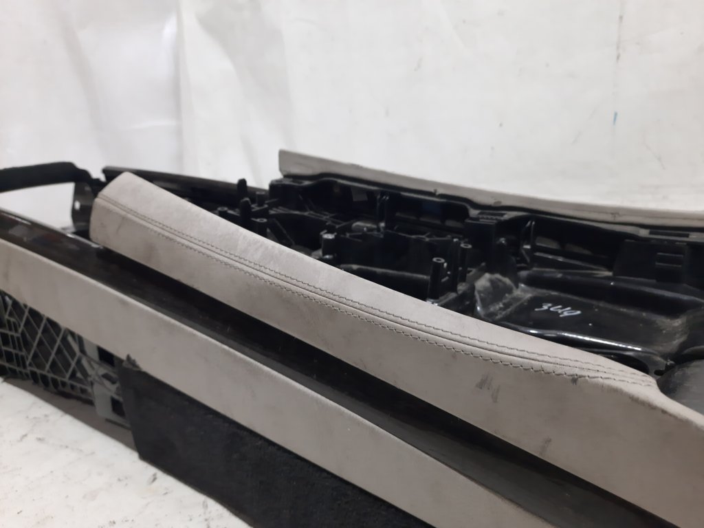 7 series Консоль центральная BMW 7 2012 58450713 BMW 7 4