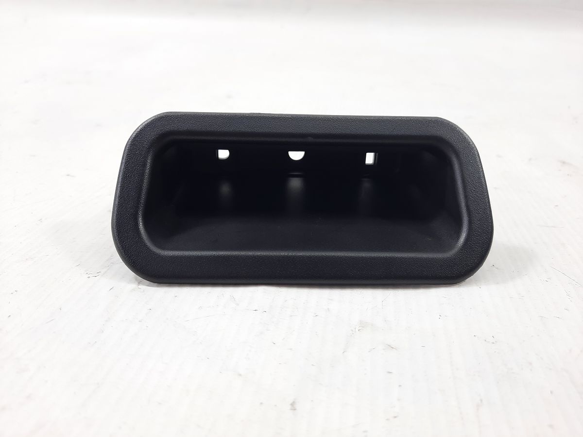 Ats Ручка обшивки кришки багажника Cadillac ATS 2013-2019 22892816 Cadillac ATS 3