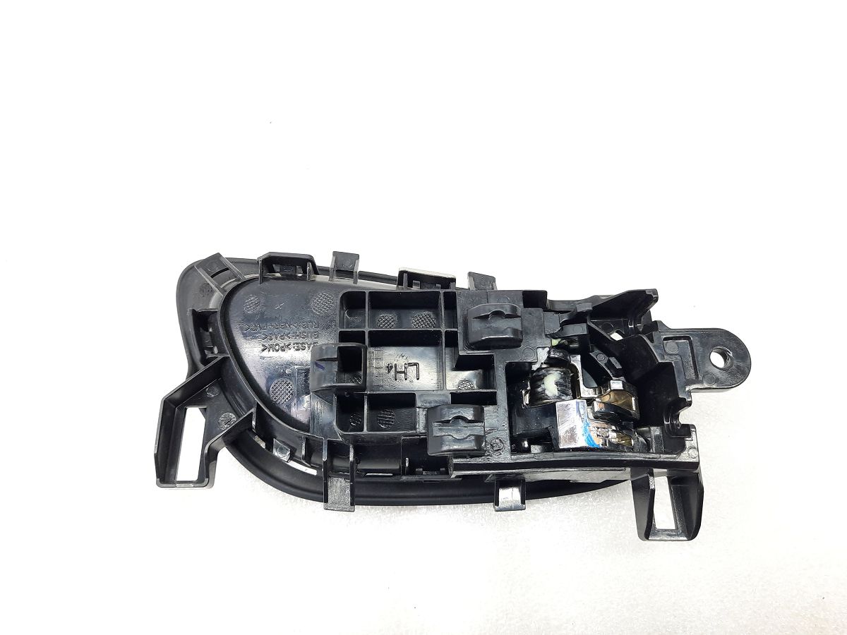 Sentra. Ручка внутрішні двері передньої/задньої лівої (хром) Nissan Sentra 2013-2017 806713SG0B Nissan Sentra Sentra. Ручка внутрішні двері передньої/задньої лівої (хром) Nissan Sentra 2013-2017 806713SG0B Nissan Sentra