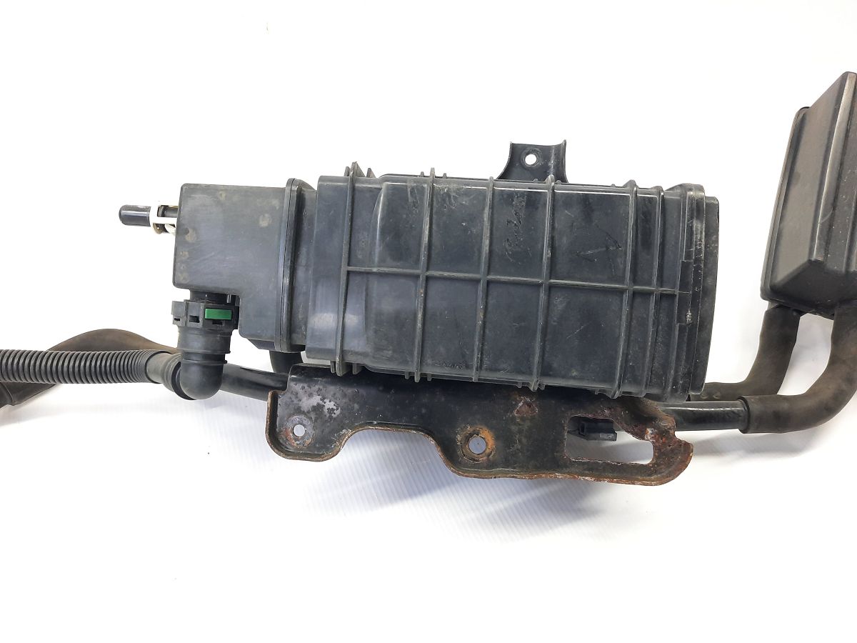 Insight Угольный фильтр рециркуляции паров бензина Honda Insight 2010-2014 17011TM8L01 Honda Insight 3
