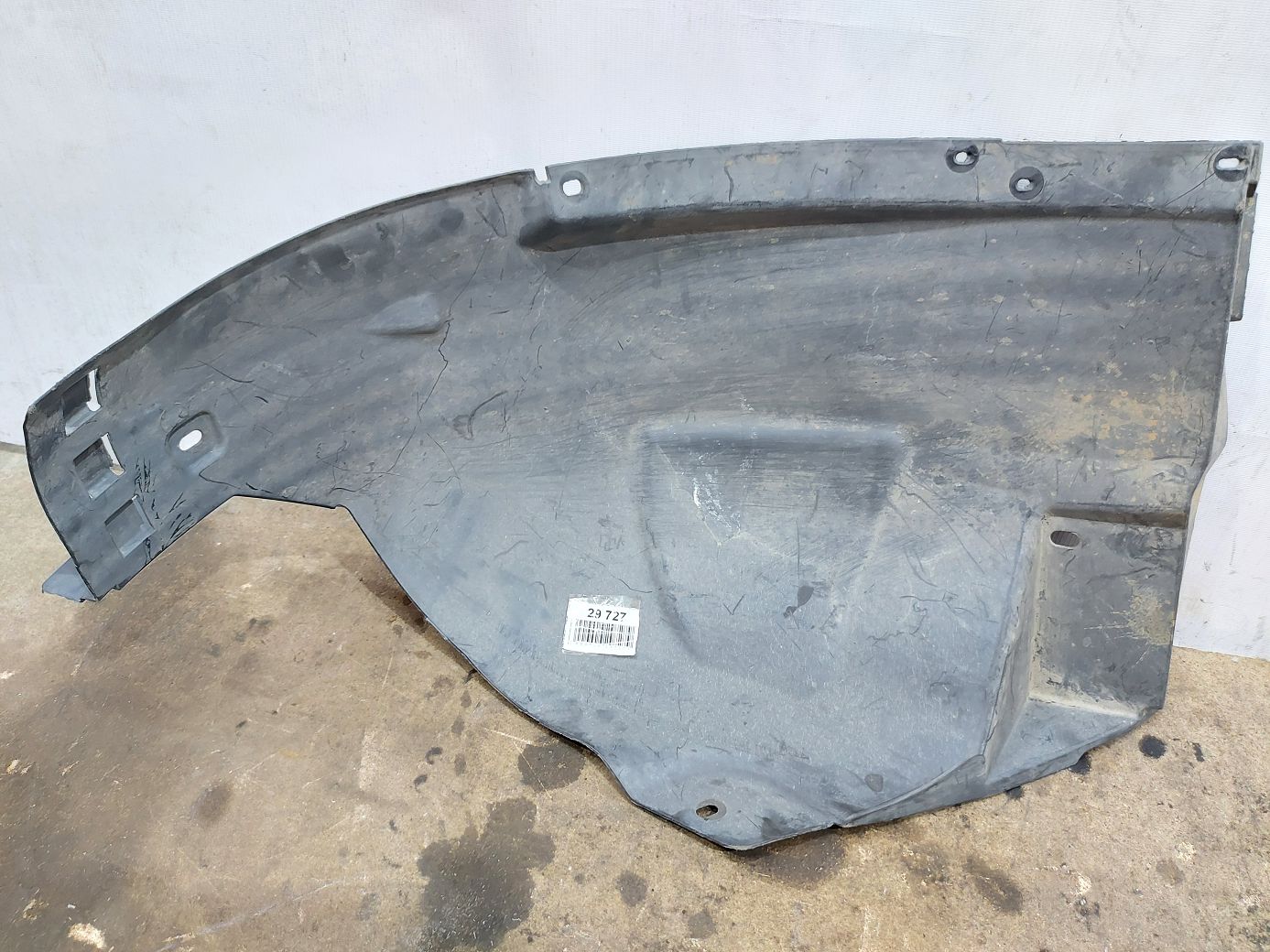 Volt. Підкрилок передній лівий ззаду Chevrolet Volt 2011-2015 23183349 Chevrolet Volt