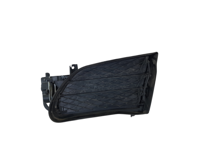 Model s Люверса переднего бампера правая Tesla Model S 2012-2016 100726900-D Tesla Model S 5