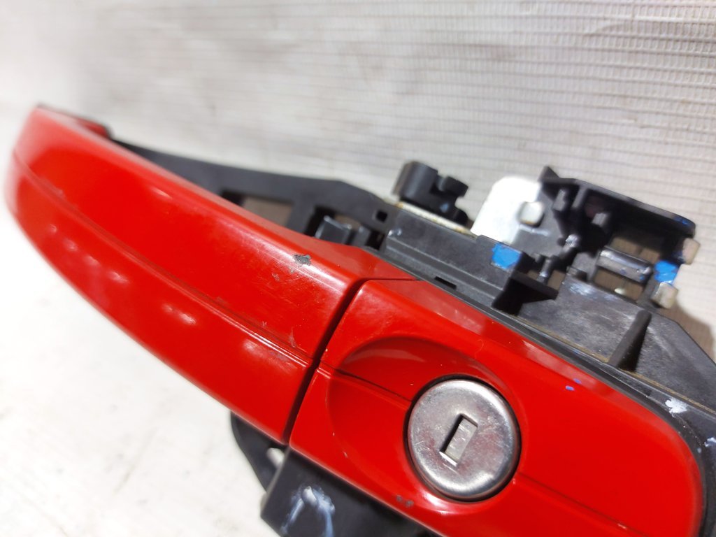 Focus Ручка дверей задньої/передньої правої/лівої зовнішня Ford Focus 2012-2018 CV6Z-5422404-CA Ford Focus 2