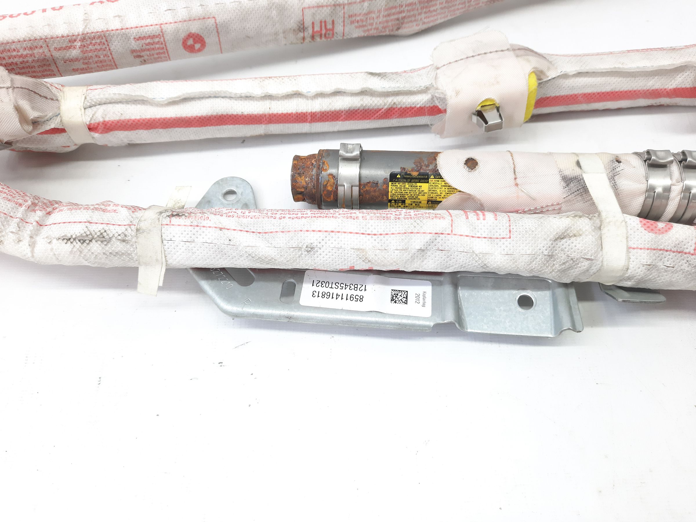 7 series Шторка air big правая BMW 7 2012 72129114168 BMW 7 4