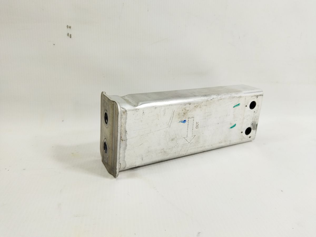 Model 3. Кронштейн підсилювача (нижнього) переднього бампера лівий Tesla Model 3 2020-2024 110919300C Tesla Model 3