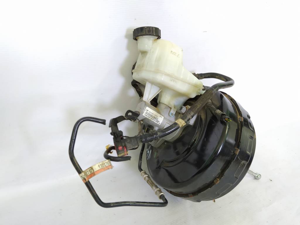 Malibu Головний гальмівний циліндр Chevrolet Malibu 2010-2017 22908218 Chevrolet Malibu 2