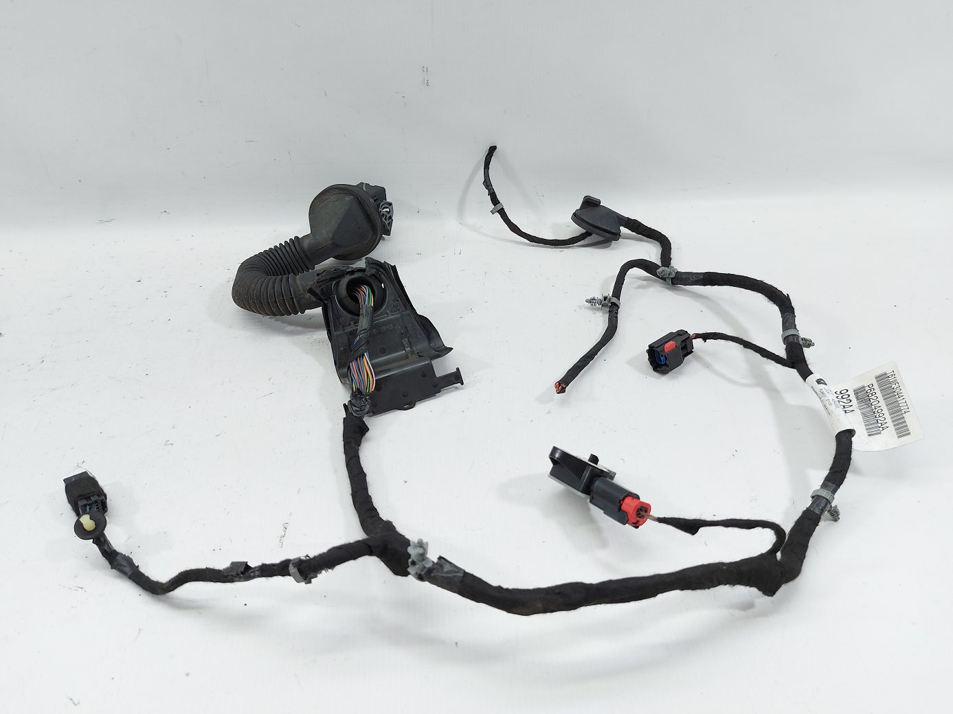 Dart Проводка дверей передньої правої Dodge Dart 2013-2016 68204992AA Dodge Dart 3