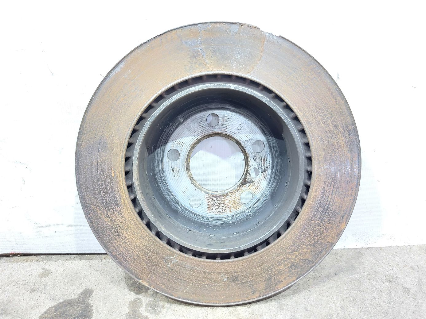 5 series Диск тормозной задний левый/правый BMW 5 series 2011-2016 34216898733 BMW 5 series 18