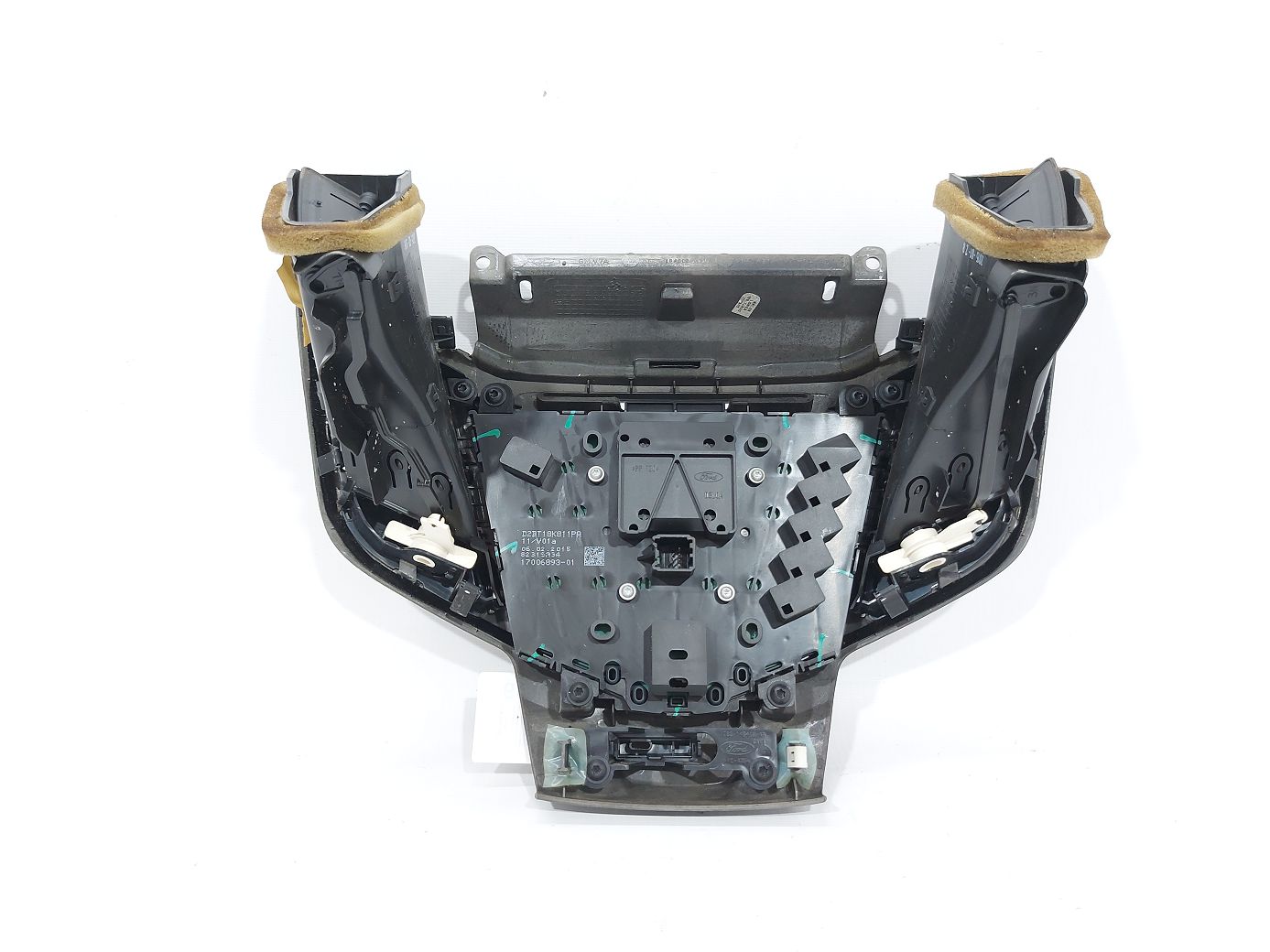 Fiesta sedan Кнопки керування аудіо Ford Fiesta sedan 2014-2015 D2BZ18C858B Ford Fiesta sedan 5