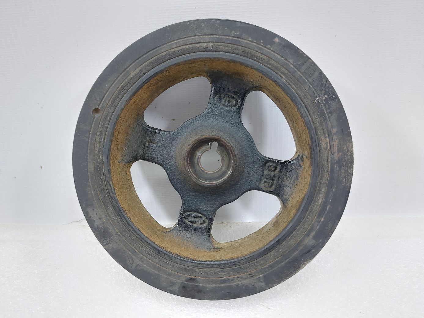 Veloster Шків колінвалу Hyundai Veloster 2012-2017 231242B020 Hyundai Veloster 3 Veloster Шків колінвалу Hyundai Veloster 2012-2017 231242B020 Hyundai Veloster 3