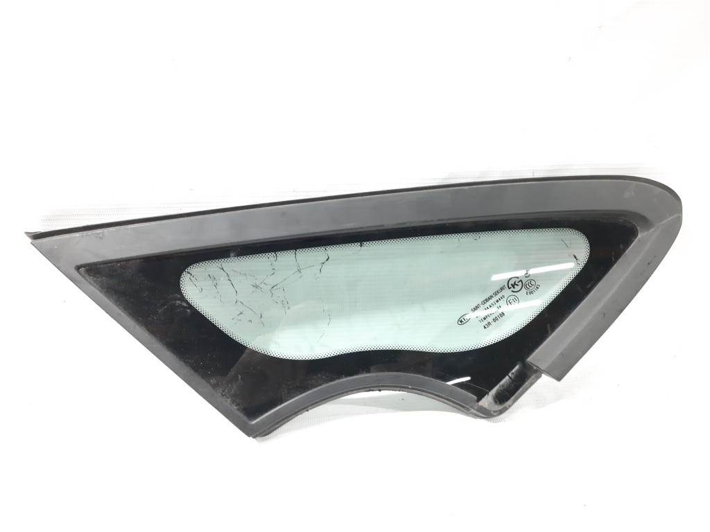 Forte Форточка стойки передней правая Kia Forte 2014-2018 86190A7020 Kia Forte 8