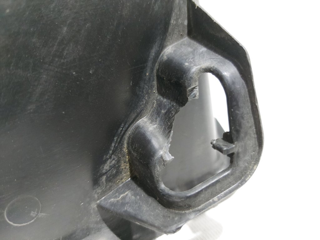 Passat s Накладка вентиляційної решітки Volkswagen Passat S 2012-2020 561815159C Volkswagen Passat S 10