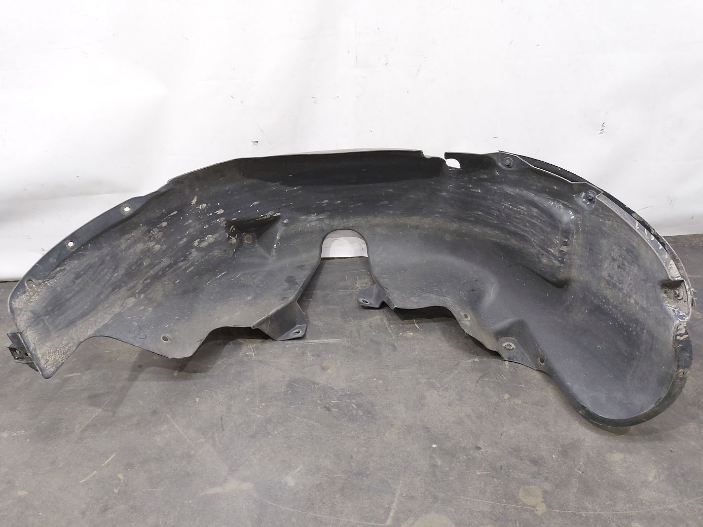 Dart Підкрилок задній лівий Dodge Dart 2013-2019 68082837AG Dodge Dart 20