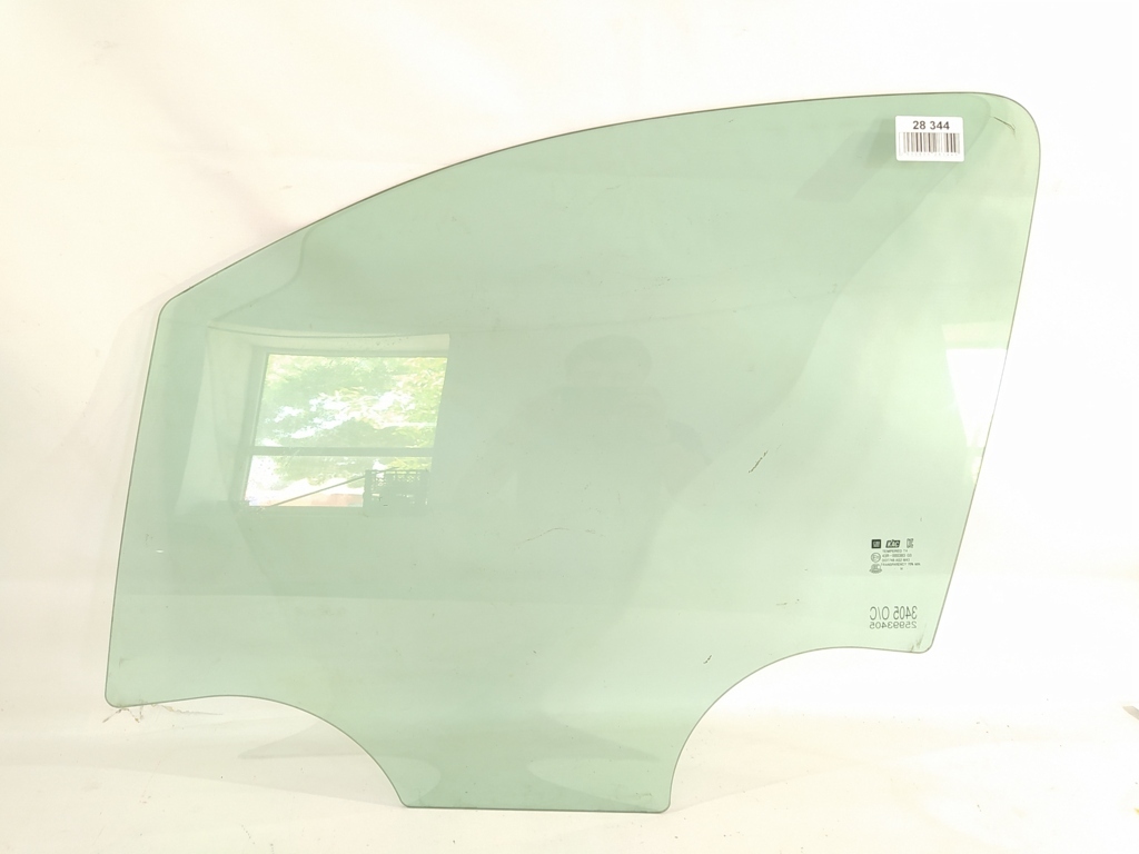 Trax. Стекло двери передней левой Chevrolet Trax 2015-2021 42620052 Chevrolet Trax Trax. Стекло двери передней левой Chevrolet Trax 2015-2021 42620052 Chevrolet Trax