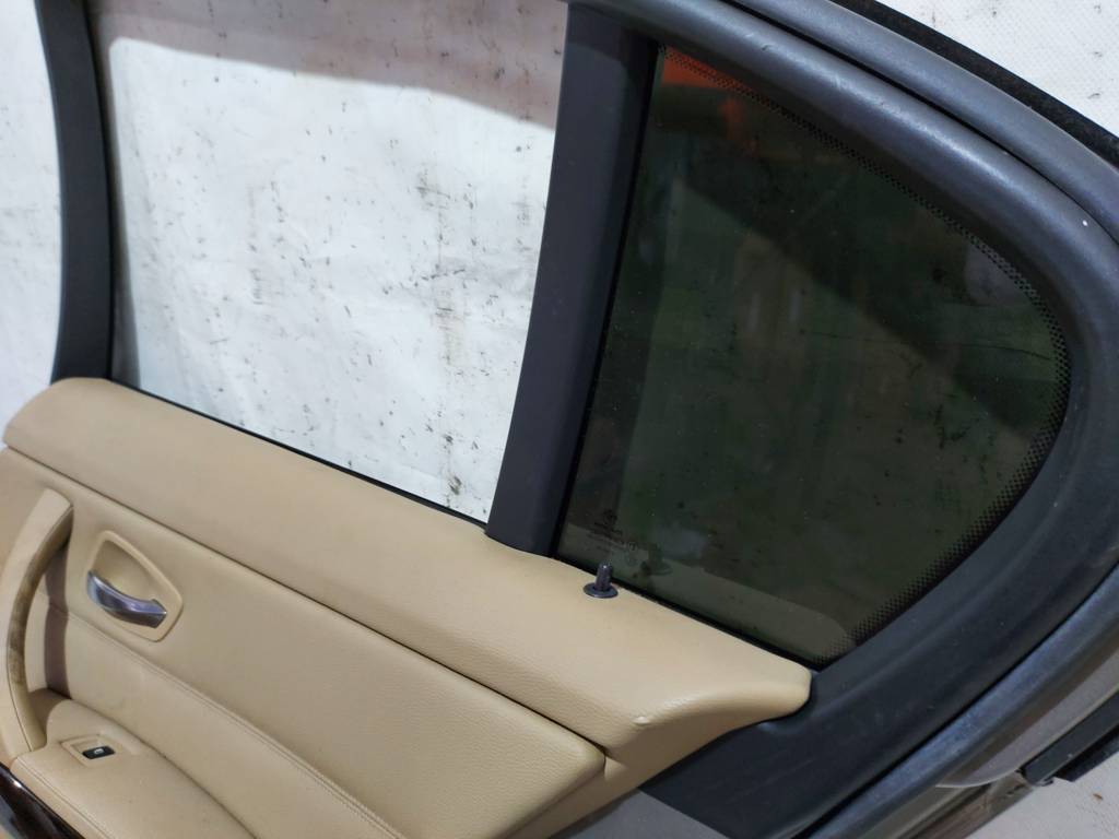 328i xdrive Дверь задняя правая BMW 328i xDrive 2006-2011 41007203648 BMW 328i xDrive 18