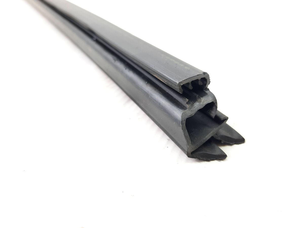 Journey Уплотнитель стекла внутренний двери передней левой Dodge Journey 2011-2020 5076875AC Dodge Journey 5