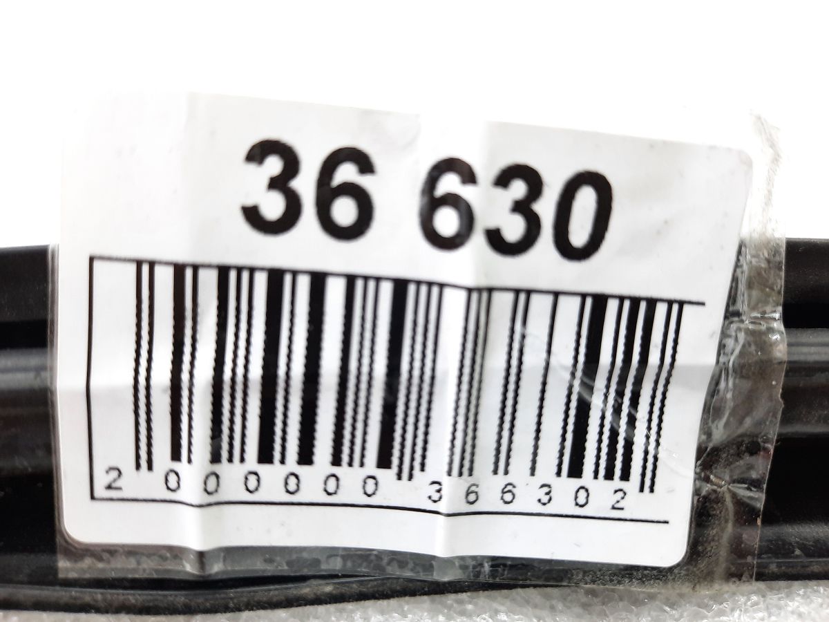 500 Уплотнительная резинка стекла двери передней левой внутренняя Fiat 500 2012-2019 68084878AC Fiat 500 6