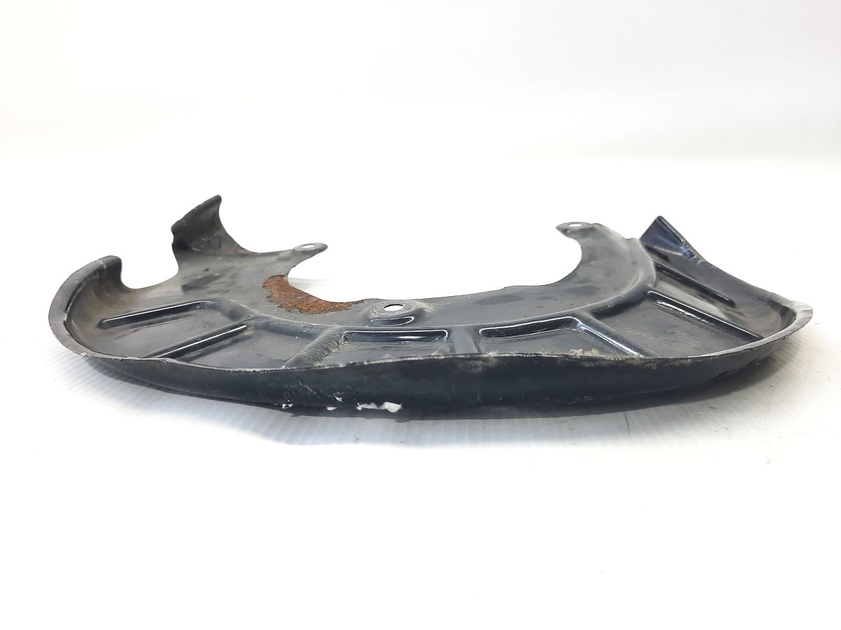 Passat cc Пыльник тормозного диска переднего правый Volkswagen Passat CC 2005-2020 1K0615312F Volkswagen Passat CC 2