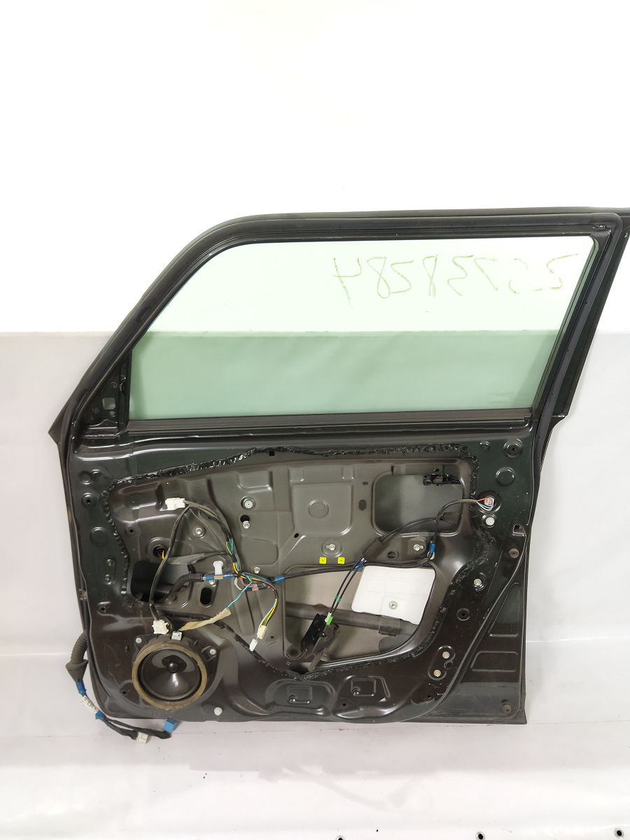 Scion xb Дверь передняя правая Toyota Scion XB 2008-2012 6700112A70 Toyota Scion XB 11